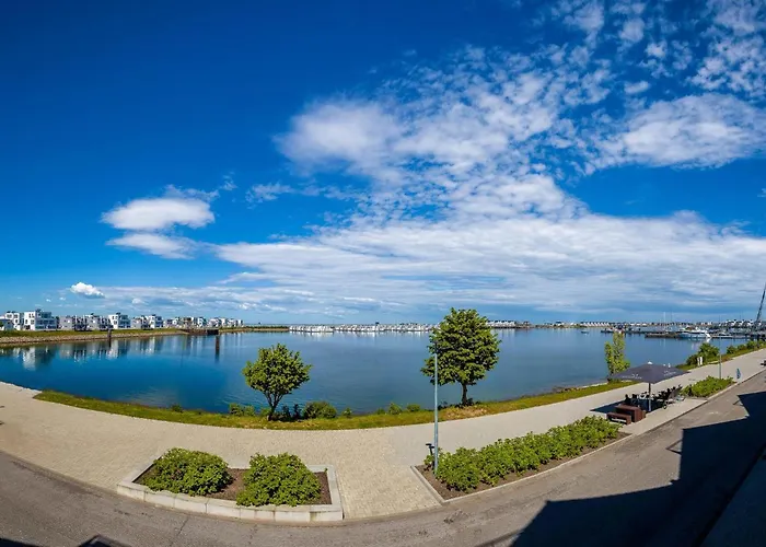 Take Five Apartment *